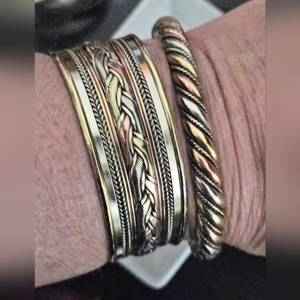 CUFF BRACELETS SET OF 2 MIXED METALS 6.5 - 6 3/4 - Picture 5 of 7